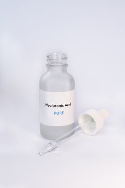 Hyaluronik asit şişe kozmetik cilt