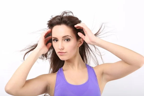 Retrato de menina de beleza com cabelo longo . — Fotografia de Stock