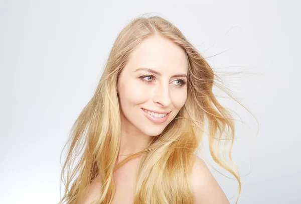 Přírodní blond Kráska — Stock fotografie