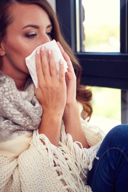 Grip. Sinir bozucu hasta kadın portre resmi