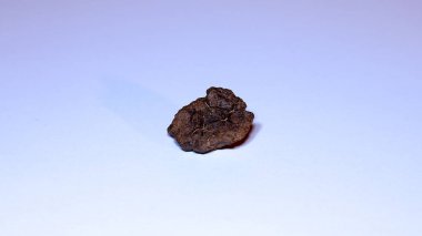 Demir Meteorit Parçası Sahra Çölü 'ne düştü.