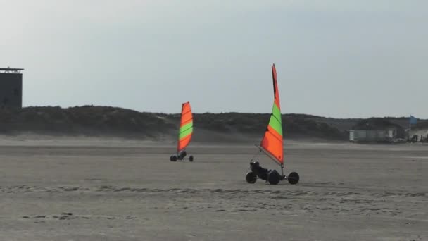 Blokarts Brouwersdam Beach Slow Motion Нидерланды — стоковое видео