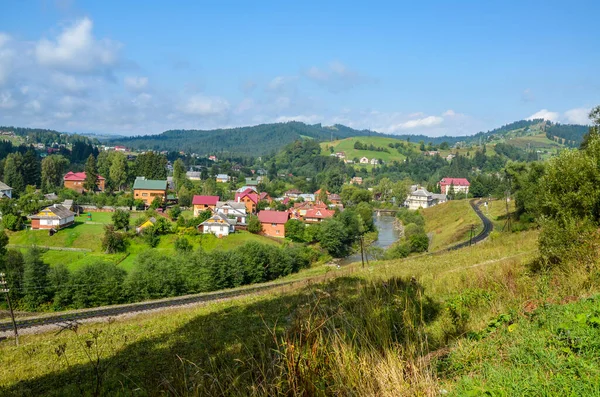 Ländlicher Blick Auf Die Karpaten Sommer Karpaten Wilde Berglandschaft Vorohta — Stockfoto