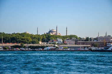 İstanbul, Türkiye 'deki İstanbul' dan İstanbul 'daki Ayasofya Camii' ne kadar kentin manzarası. Turist şehri manzarası
