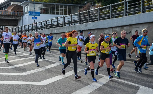 Kyiv Ukraine Oktober 2019 Wizz Air City Maraton Maratonlöpare Deltar — Stockfoto