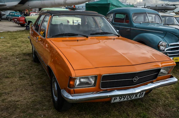 Kyiv Ukraine October 2019 Opel Rekord Middle Class Model Made — Stock Photo, Image