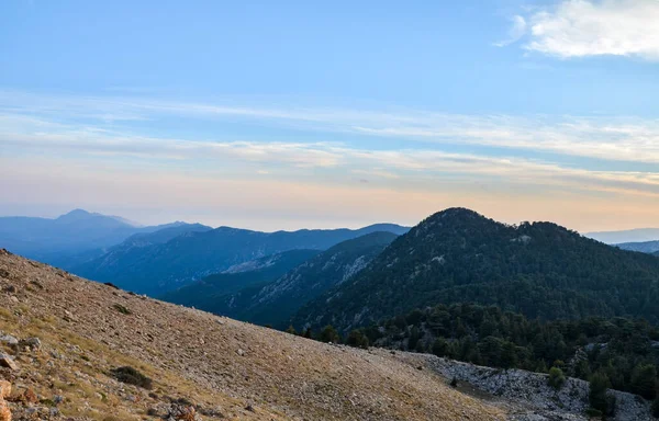Schöne Berglandschaft Mit Sonnenuntergang Über Dem Taurusgebirge Von Der Spitze — Stockfoto