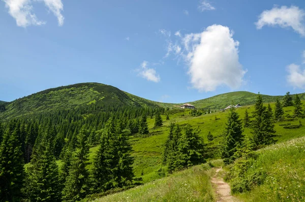 Weather Station Located Highly Chornohora Ridge Hoverla Mountain Carpathian Mountains — Stock Photo, Image