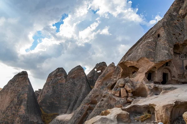 Les Grottes Ancien Monastère Rupestre Selime Creusées Dans Les Montagnes — Photo