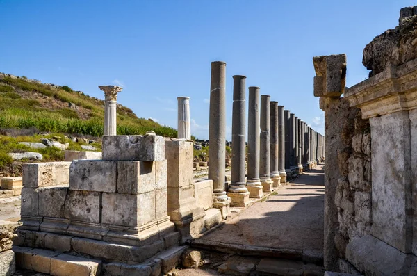 Zřícenina Starověkého Anatolian Města Perge Nachází Blízkosti Města Antalya Turecku — Stock fotografie