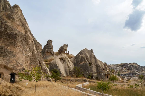 Türkiye Nin Kapadokya Kentindeki Tuhaf Kaya Oluşumları Aşınmış Güzel Eşsiz — Stok fotoğraf