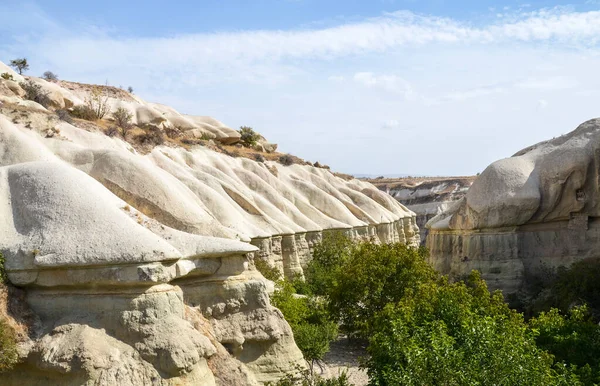 Fenséges Kilátás Bizarr Homokkő Lejtők Kőzetképződmények Völgyében Cappadocia Törökország — Stock Fotó