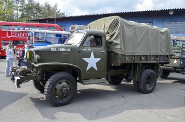 Chevrolet G506 (G7117), ABD Ordusu ve müttefikleri için 1940-1945 yılları arasında üretilen 1,5 tonluk bir kamyonet serisidir.