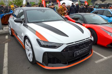 Audi RS 6 Avant GT, efsanevi Audi 90 quattro IMSA GTO yarış arabası anısına SC 6 serisinin sınırlı sayıdaki zirvesi oldu.