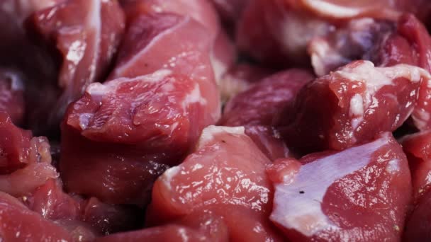 Babi Iberia Panggang Daging Segar Merah Mengukus Atas Panas Rendah — Stok Video