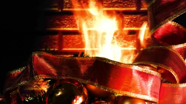 Scene Christmas Decorations Fireplace Fire Background Christmas Relaxing Atmosphere — Stock Video