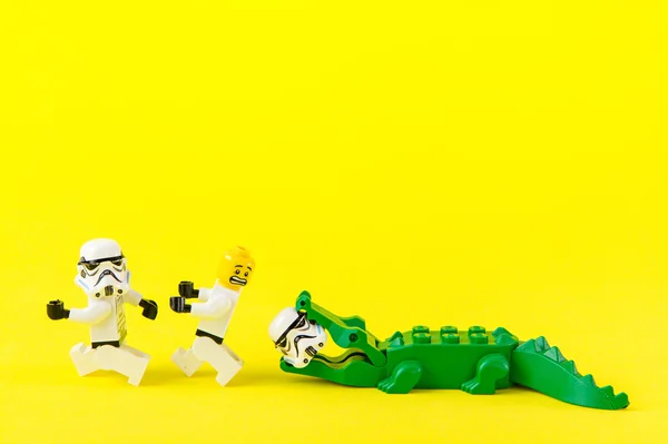 Nonthabure, Tailândia - 07 de julho de 2016: Lego star wars running aw — Fotografia de Stock