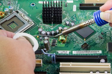 Havya ve microcircuit.Computer anakart tamiri