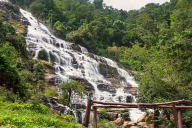Mae Ya Şelaleleri, Chiangmai, Tayland