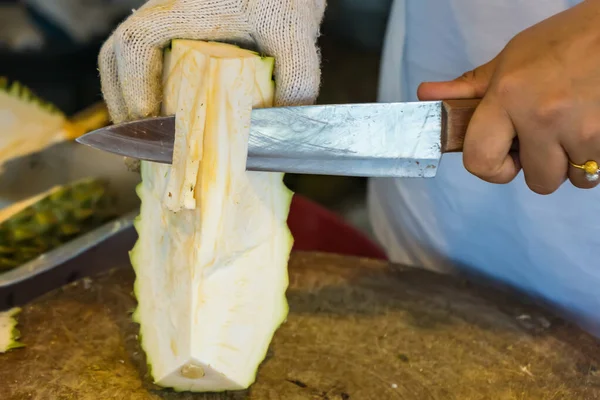 Peel Durian Fruit Knife Asian Woman Hand Durian King Fruits —  Fotos de Stock