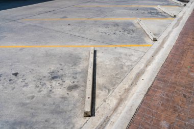 Tayland pazarındaki otoparklar.