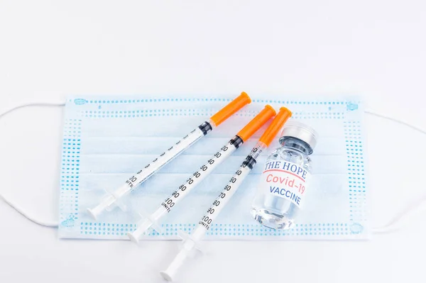 Concepto Vacunación Medicamento Infeccioso Jeringa Con Vacuna Inyectable Equipo Vacunación —  Fotos de Stock