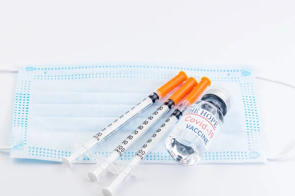 Concept Van Vaccinatie Infectieus Geneesmiddel Injectiespuit Met Injectievaccin Wegwerpvaccinatieapparatuur Genezing — Stockfoto