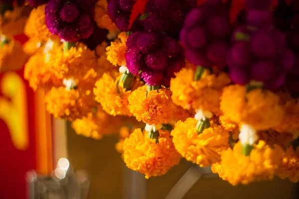 Flower garlands in a temple — Stock Photo, Image