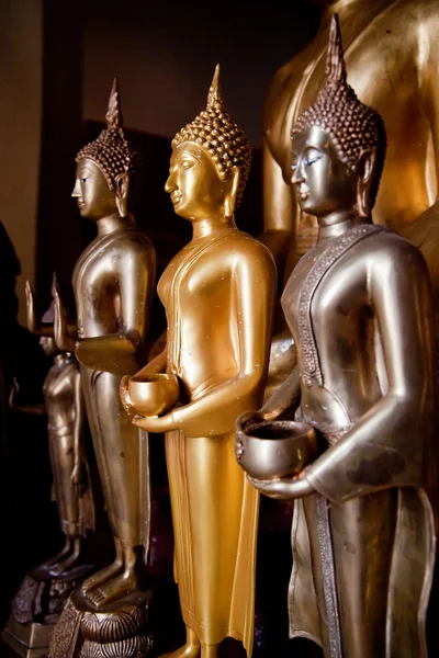 Buddha de oro en Tailandia templo —  Fotos de Stock
