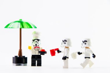 Lego Star Wars film Stomtrooper mini figürleri.
