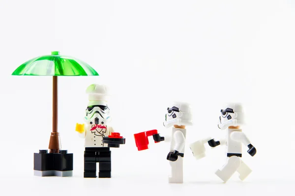 Lego Star Wars film Stomtrooper mini figürleri.