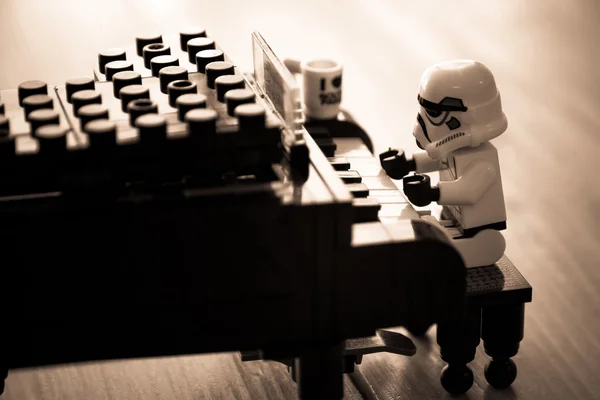 Yıldız savaşları film: piyano Stomtrooper