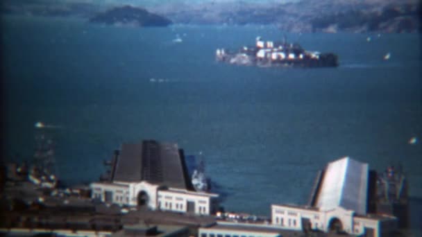 Alcatraz Island and warehouse piers — Stock Video