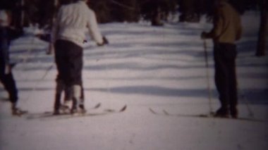 dağ kadar Kayak yatık telesiyej binmek
