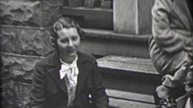 çocuklar ön eğlenceli anneler merdiven tenezzül