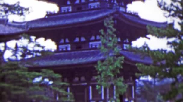 Grande edifício pagode japonês sagrado — Vídeo de Stock