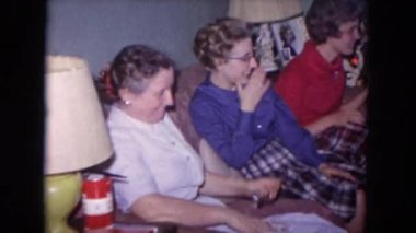 bir aile Noel kapalı partisi 