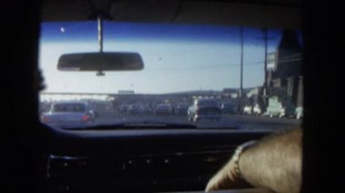 insanlar yolda sürüş