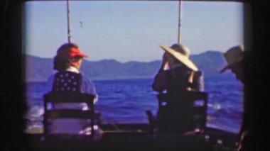  Kadın okyanus charter Balıkçılık tur trolling