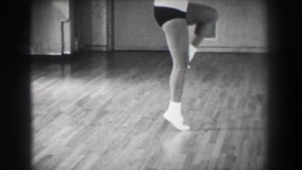 Jazz danse se déplace — Video