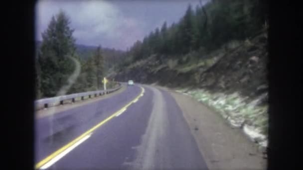 Yolun sürüş — Stok video