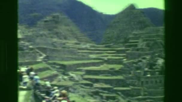 Native Inca ruïnes van Machu Picchu — Stockvideo