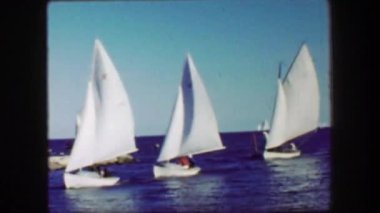 bağlantı noktasına gelen Yelkenliler 