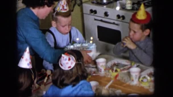 子供の誕生日パーティー — ストック動画