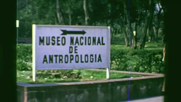 Museo Nacional de Antropologia monumento — Video Stock