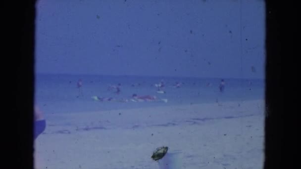 Пляж сцені розглядається — стокове відео