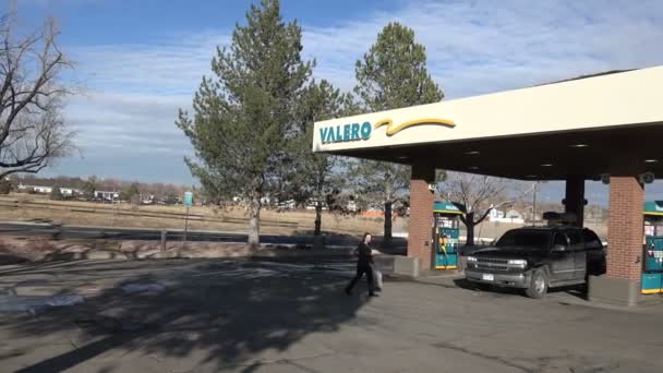 Valero Gas Station — Stock Video