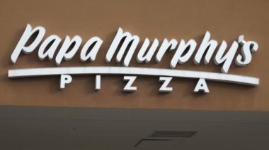 Baba Murphy'nin Pizza salonu