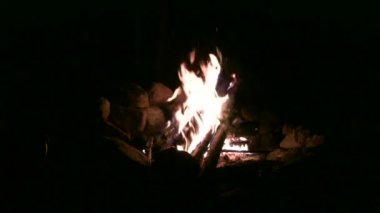 Yanan ateşi gece günlüğü