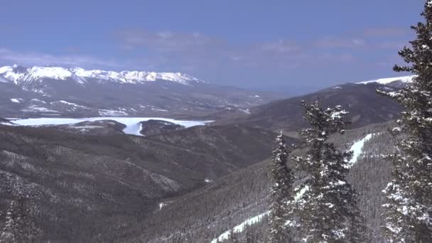 Winter Mountain View Snow Blowing — Stock Video